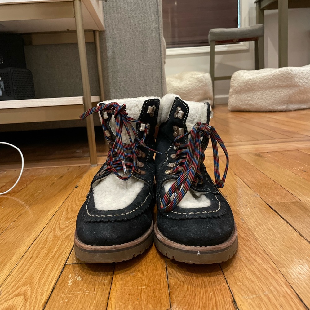 Penelope Chilvers winter navy winter boots with sheepskin